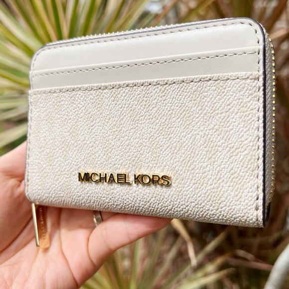 Michael Kors Card Case & Wallet - Picture 3 of 5